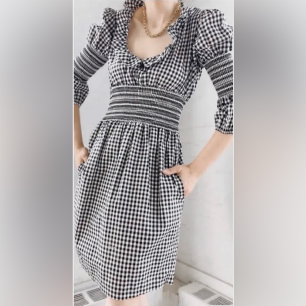 Moschino Jeans Donna Mini Dress Smocked Cotton Gingham in black & white Size 4